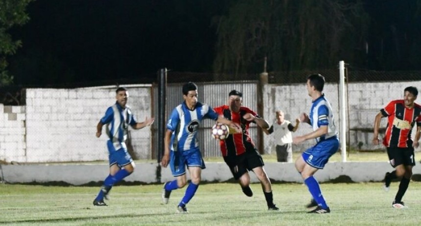 COMIENZA EL F&Uacute;TBOL SENIOR