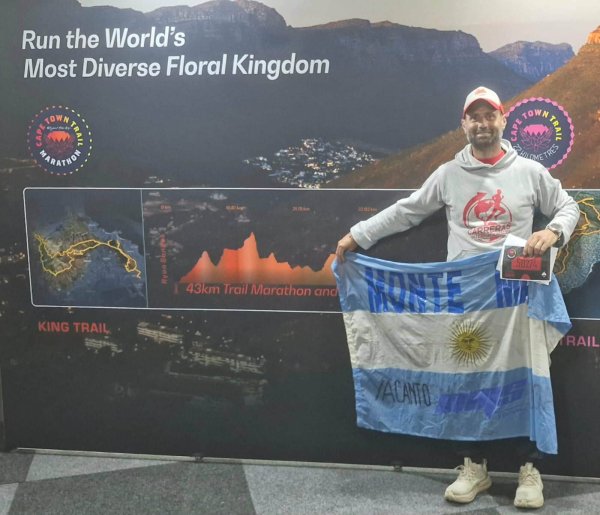 EL PIPI CORRI&Oacute; LA MARAT&Oacute;N TRAIL DE CIUDAD DEL CABO